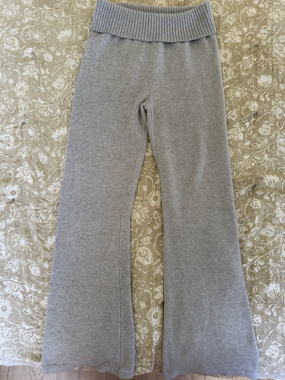 Aeropostale Knit Pants